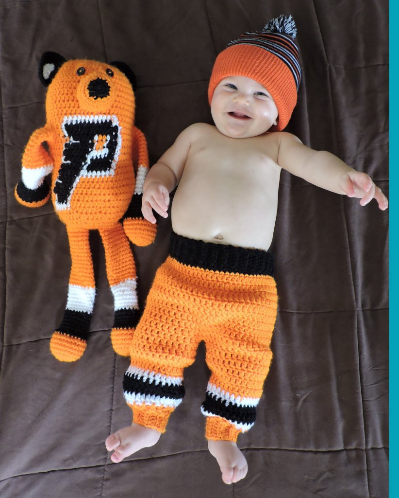 Team themed crocheted baby pants